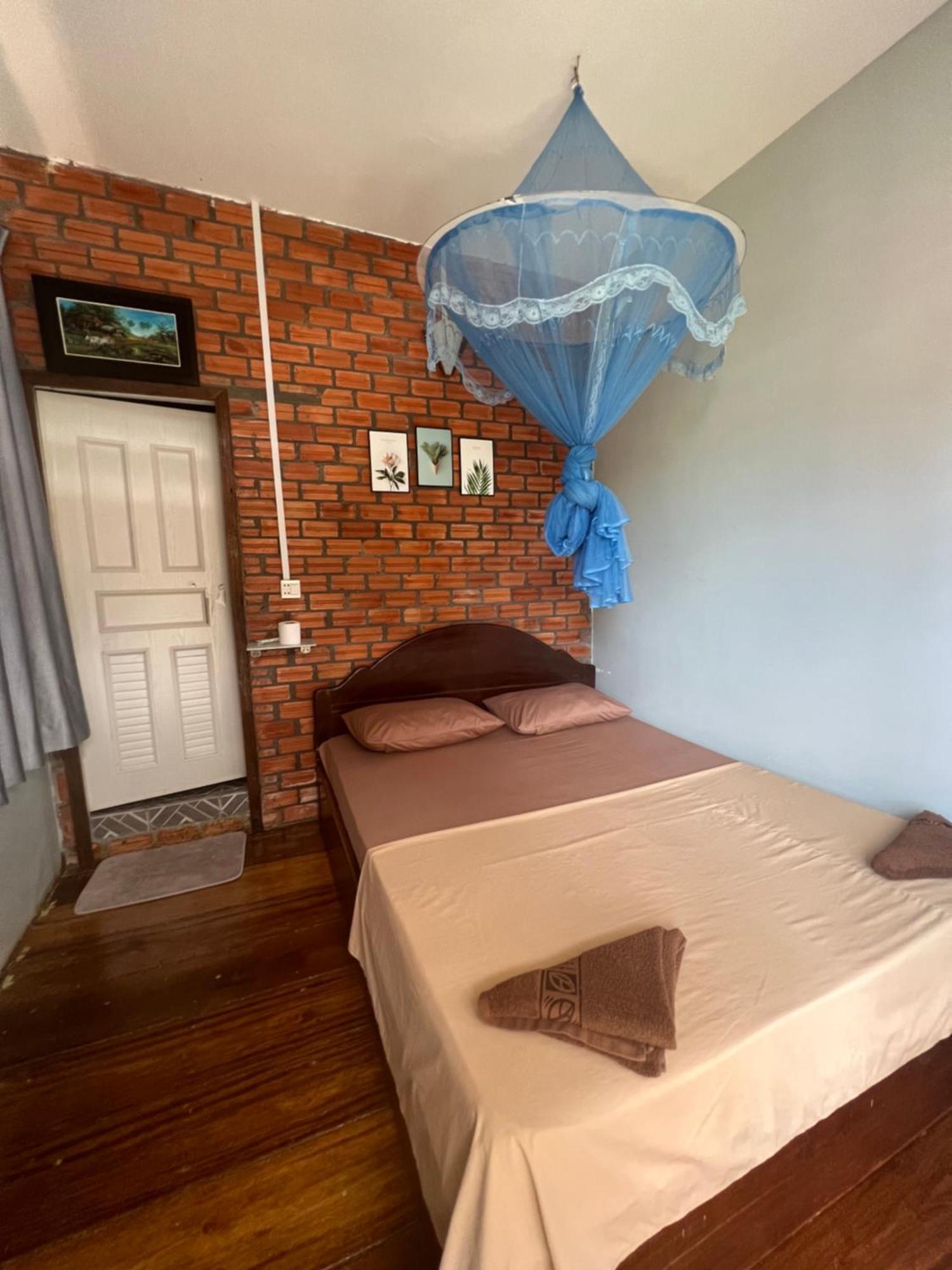 Ing Ing Guesthouse Ko Rong Sanloem Eksteriør bilde