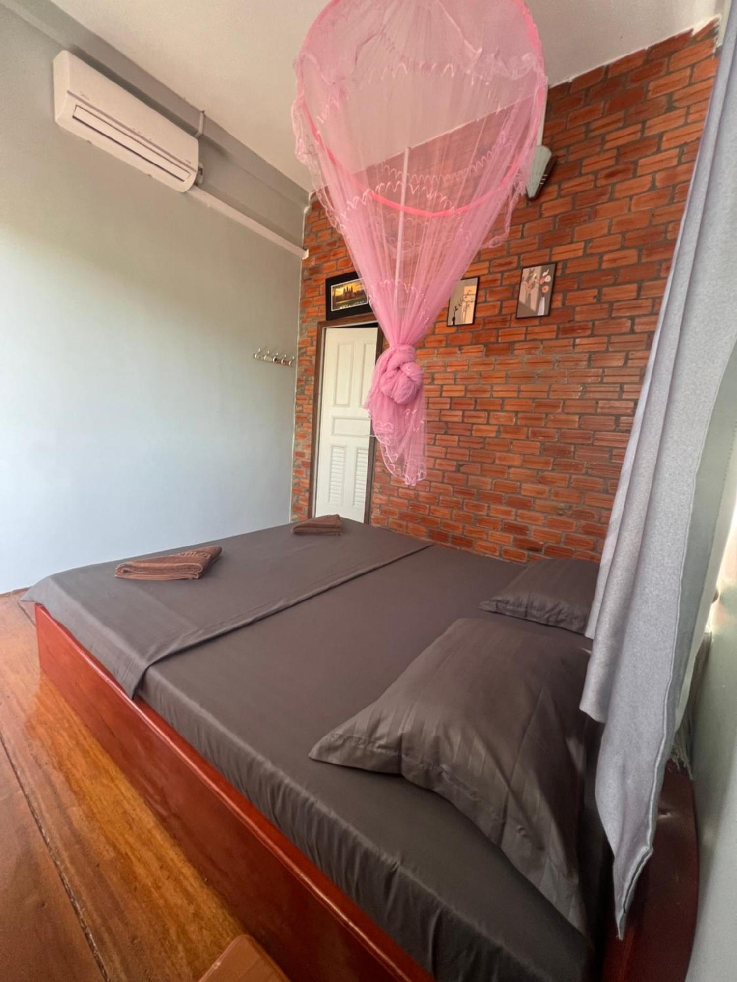 Ing Ing Guesthouse Ko Rong Sanloem Eksteriør bilde